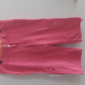 Mix it hot pink capri pants